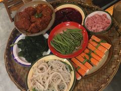 -王婆乔鲜鱼自助火锅(蜀汉路店)