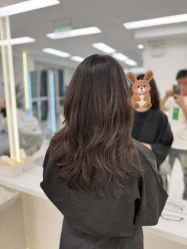 -5M HAIR SALON
