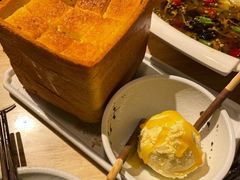 面包诱惑-大话小腰(鸟巢店)