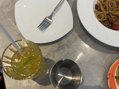 -必胜客餐厅(昆百大泰业城店)