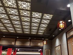 -龙悦湾酒家·八阵鱼生·渔人码头店
