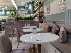 -丽莎沙拉轻食餐厅(国贸店)