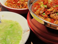 -爱碗亭·鲜炒湖南菜(壹城中心店)