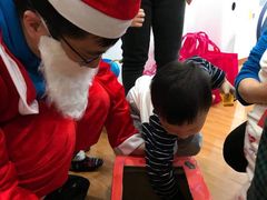 -抱抱熊托育中心(大悦城店)