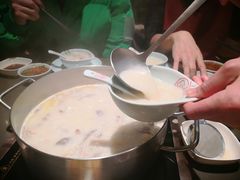 -捞王锅物料理(上海世茂广场店)