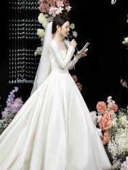 -莫小姐婚纱