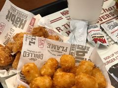 -The Habit Burger Grill 哈比特汉堡(世博店)