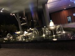 -上海滴水湖皇冠假日酒店