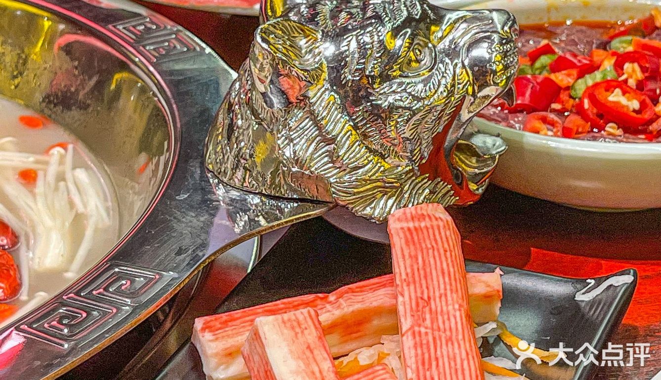 排队王袁老四尊滴太好吃了吧 袁老四又开分店！还有人没吃过吗🥘