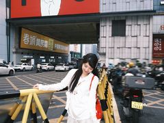 -观音桥步行街
