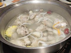 -喃喃椰·糟粕醋·椰子鸡火锅(七堡花园店)