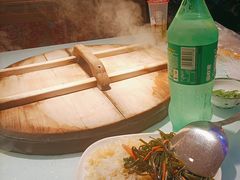 -鱼窝棚柴火铁锅炖(富山屯店)