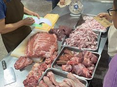 -标记美食新鲜猪杂(兴南大道店)
