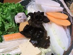 -呷哺呷哺 黄金牧场 (新中关购物中心店)