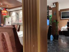 -湖庭壹品鸭王·传统北京烤鸭·别墅私房菜·庭院宵夜(江宁店)