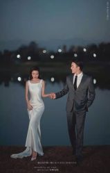 -雪中彩影婚纱摄影·微光艺术中心