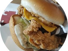 -肯德基(中纬店)