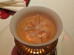 牛清汤-弦月窗LUNETTE BY AMANDA(复兴路店)