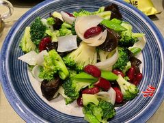 清炒时令蔬菜-那家小馆•北京菜•烤鸭(中关村店)