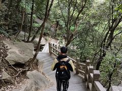 -三叠泉瀑布