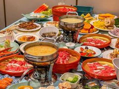 -金马门国际美食百汇(珞喻路店)