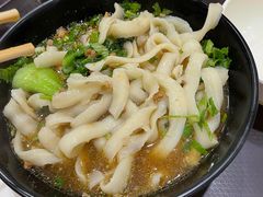 传统猪肉刀削面-东方削面(市政府店)