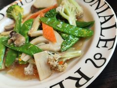 -泰莲庭·溪畔餐厅(雁栖湖店)