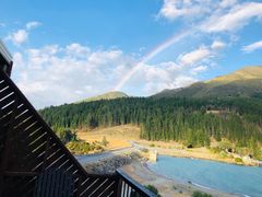 -Lake Hawea Hotel