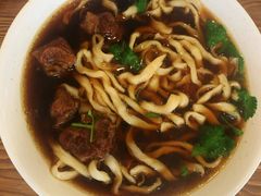 -清真吴记门钉肉饼·喜多利