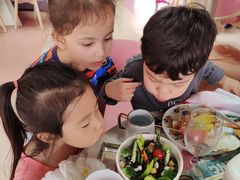 -水桶王国主题餐厅·聚会·生日派对·亲子活动·家庭套餐(亚龙湾希尔顿店)