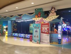 -探奇乐园蹦床公园(日月广场店)