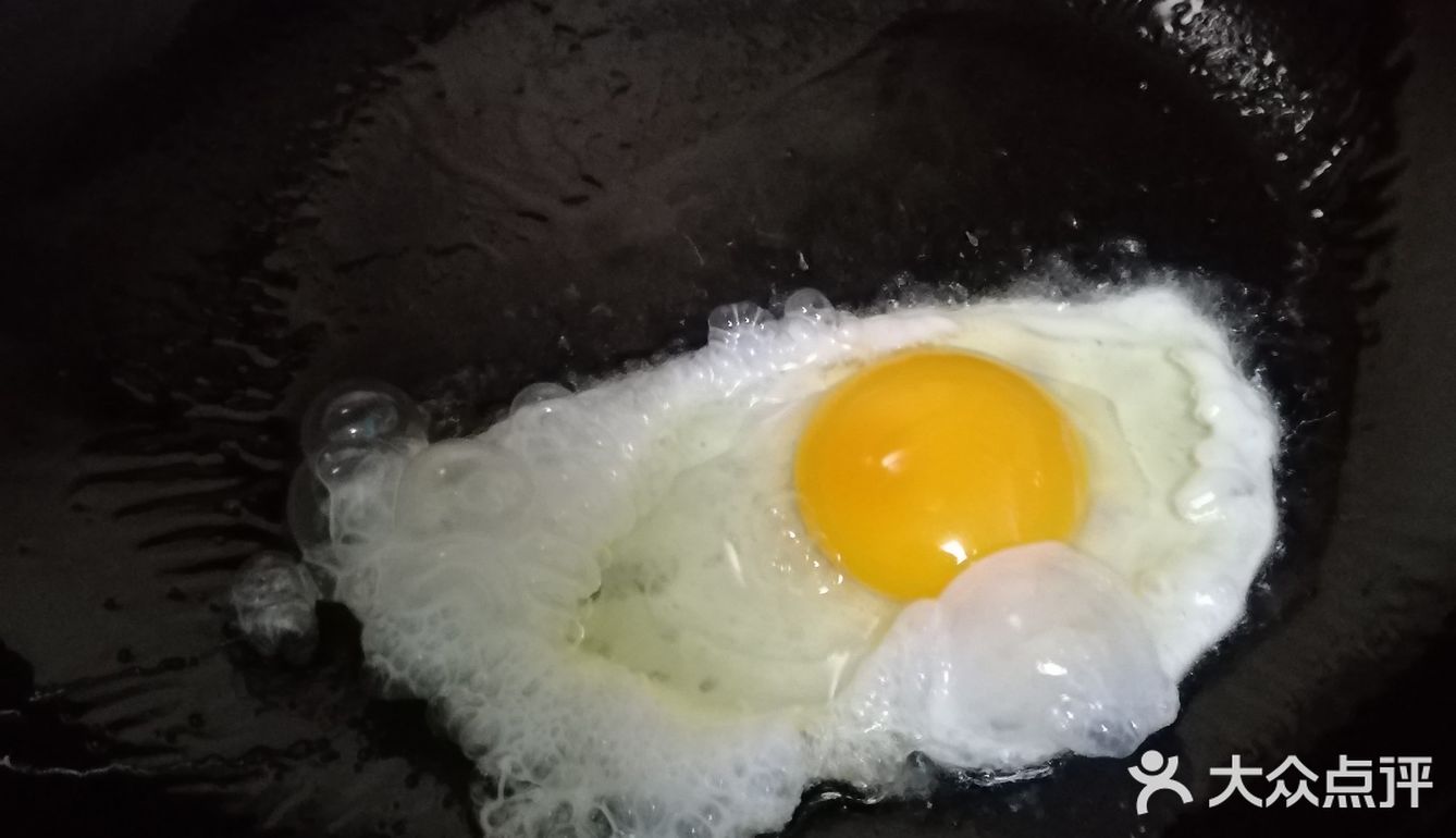 懒人必备简单易做的最家常口味------蛋炒饭！