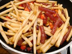 -黄泥岗·地道湖北菜(奥特莱斯店)