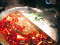 红颜花胶鸡锅-湊湊火锅·茶憩(杭州湖滨银泰in77店)