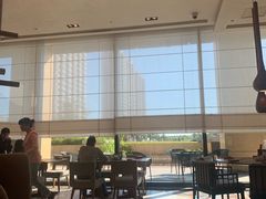 -松咖啡自助餐厅·松北香格里拉