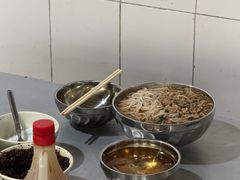 -正宗杨记普洱酸醋米线(总店)