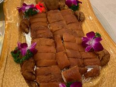 丁财两旺金猪-金城大酒店-中餐厅(汾江中路店)