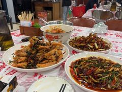 -辣螃铠盆盆蟹大排档(海昌店)