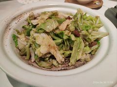 油渣炒四川牛心白-眉州东坡·熊猫主题餐厅(枫蓝店)