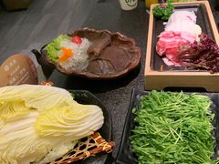 -湊湊火锅·茶憩(打浦桥日月光店)