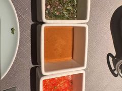 -左庭右院鲜牛肉火锅黑金店(陆家嘴中心店)
