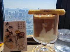 -luutosa  cafe & tea 鹿兔山