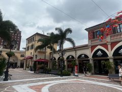 -佛罗伦萨小镇广佛名品奥特莱斯(疏港路店)