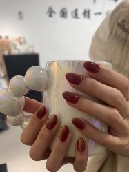 -芊屿芊浔美甲