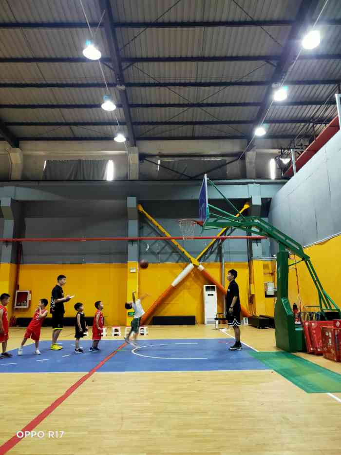 城体育俱乐部梵想篮球开洋球馆武汉体投自由时刻篮球公园佛山乐从曜然