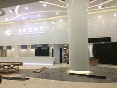 -天幕新彩云国际影城(激光巨幕店)