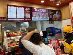 -塔斯汀中国汉堡(白云京溪地铁站店)