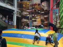 -蒙特利亲子乐园