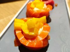 火焰三文鱼卷-御瀛日本料理