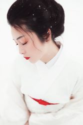 点击看大图 -持熹光年写真体验馆